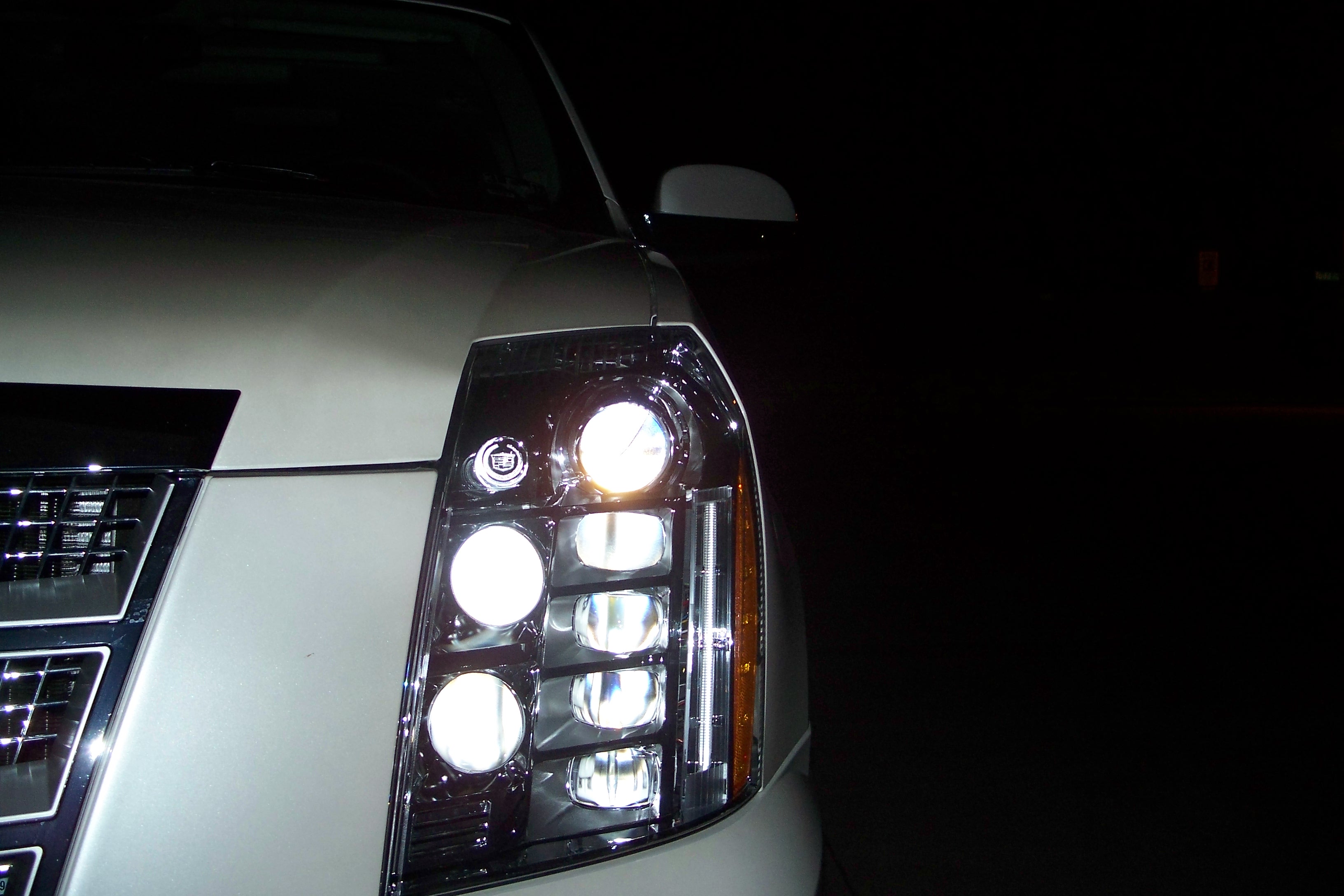 Cadillac Escalade Headlights